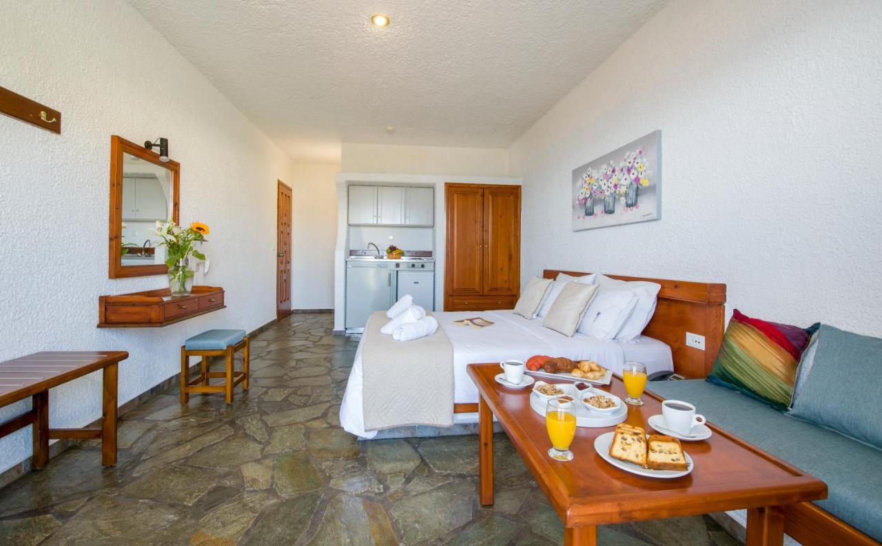 Agia Marina Folia Apartments Chania מראה חיצוני תמונה