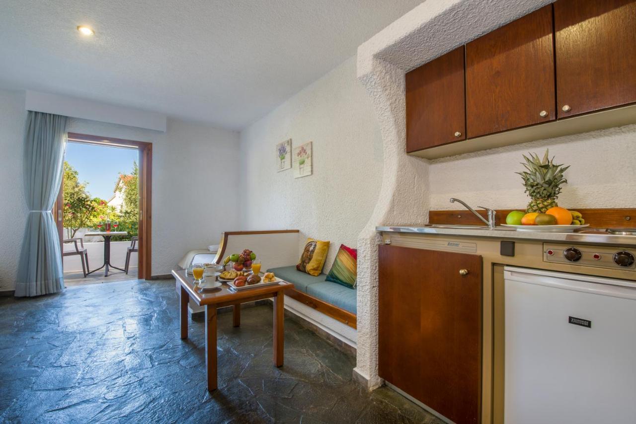Agia Marina Folia Apartments Chania מראה חיצוני תמונה